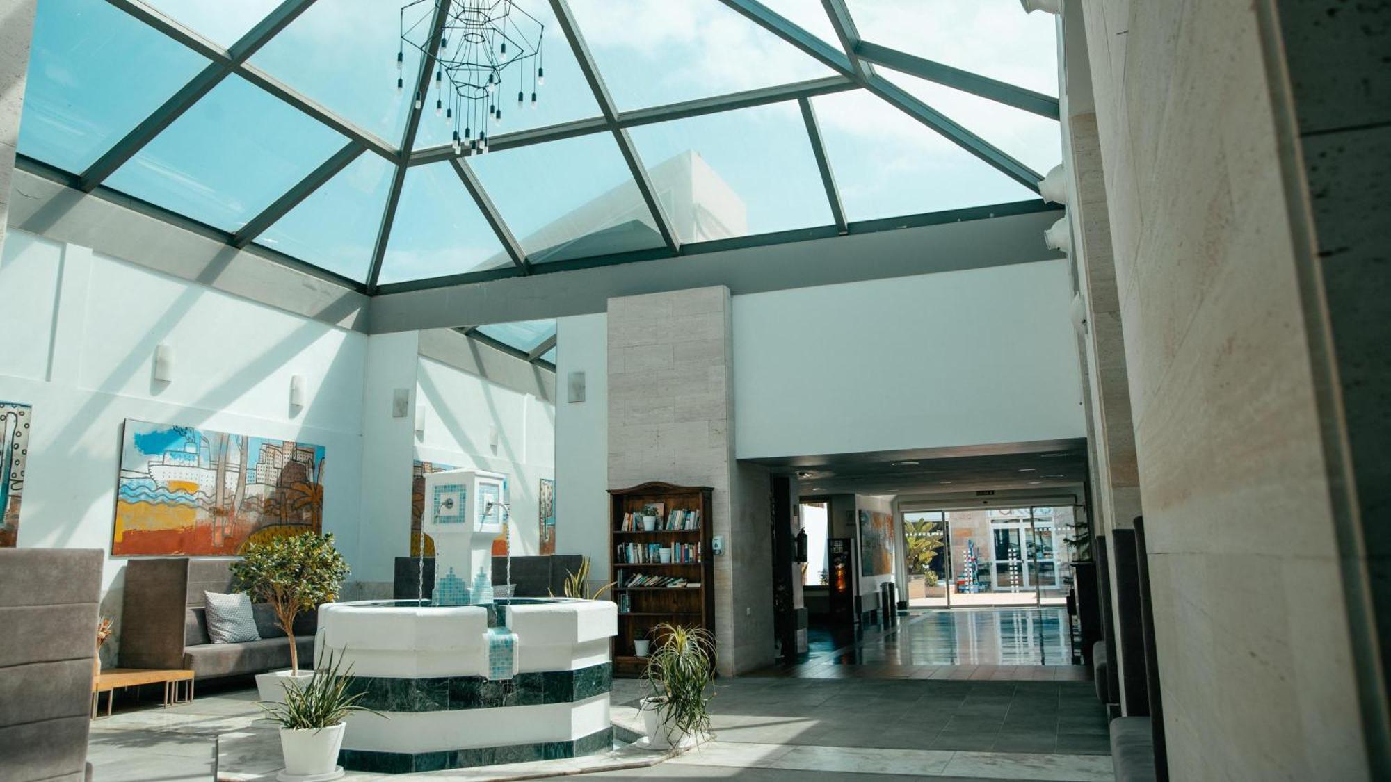 Labranda Bahia De Lobos Hotel คอร์ราเลโฮ ภายนอก รูปภาพ
